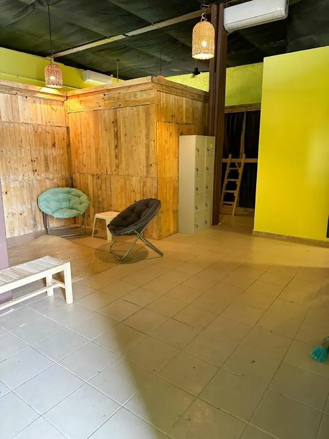 Hostel Tropico 20 Pdc Playa del Carmen Mexico